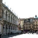 301px-Vicenza-Basilica_palladiana