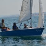 Barca a vela con equipaggio
