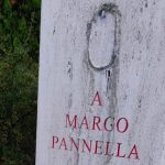 Pannella Monumento senza testa 196