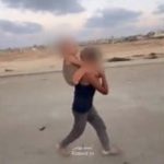 Bambino e sorellina Gaza 217