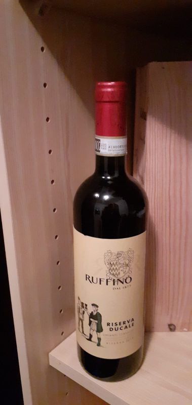 Vono 218 CHIANTI RISERVA DUCALE 2018 di RUFFINO. WhatsApp Image 2025-10-03 at 15.17.50